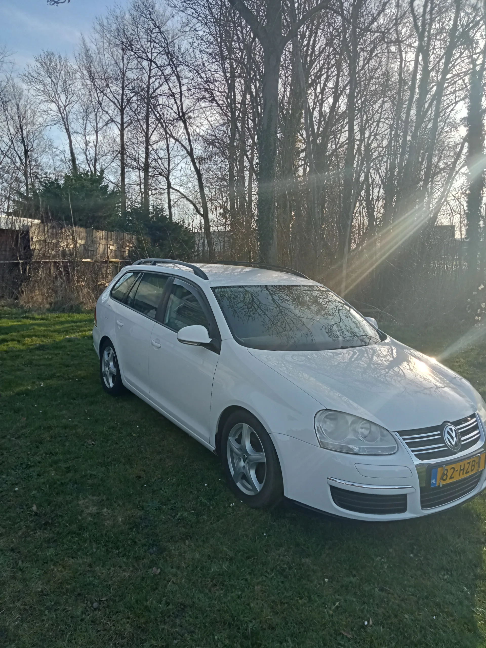 VOLKSWAGEN GOLF - Image 8